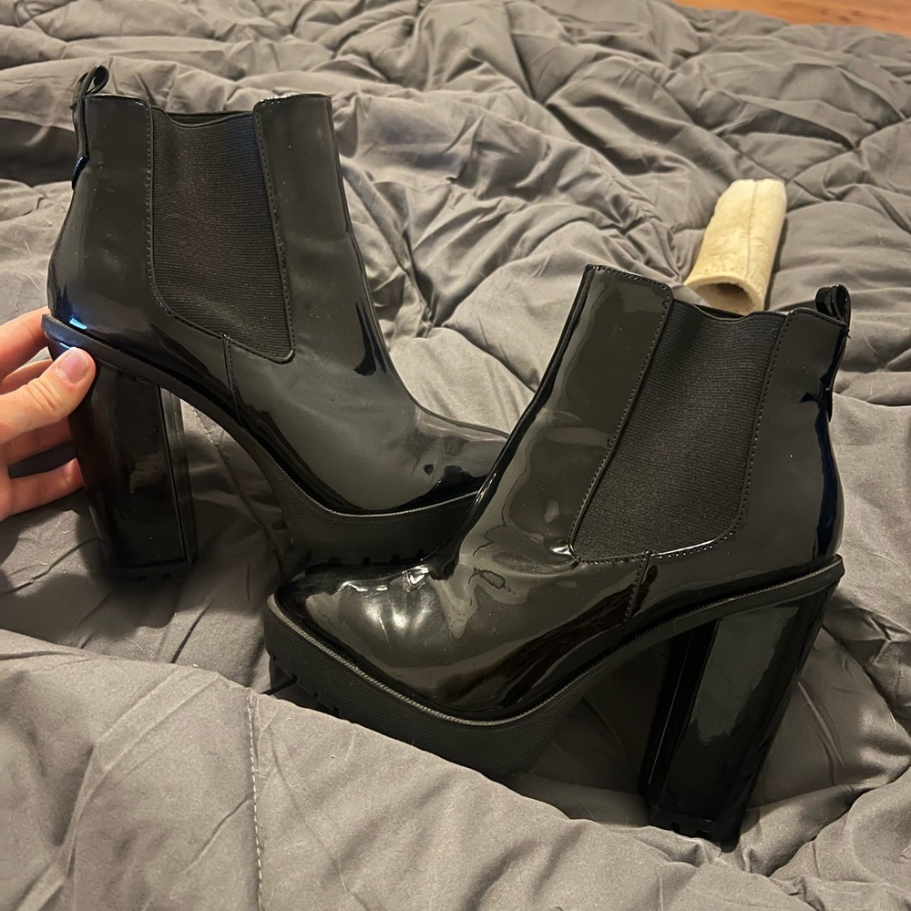 Booties/heels